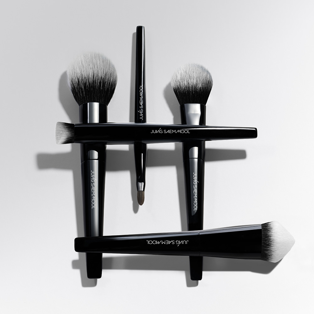 JUNGSAEMMOOL Masterclass Face Brush Portable Kit